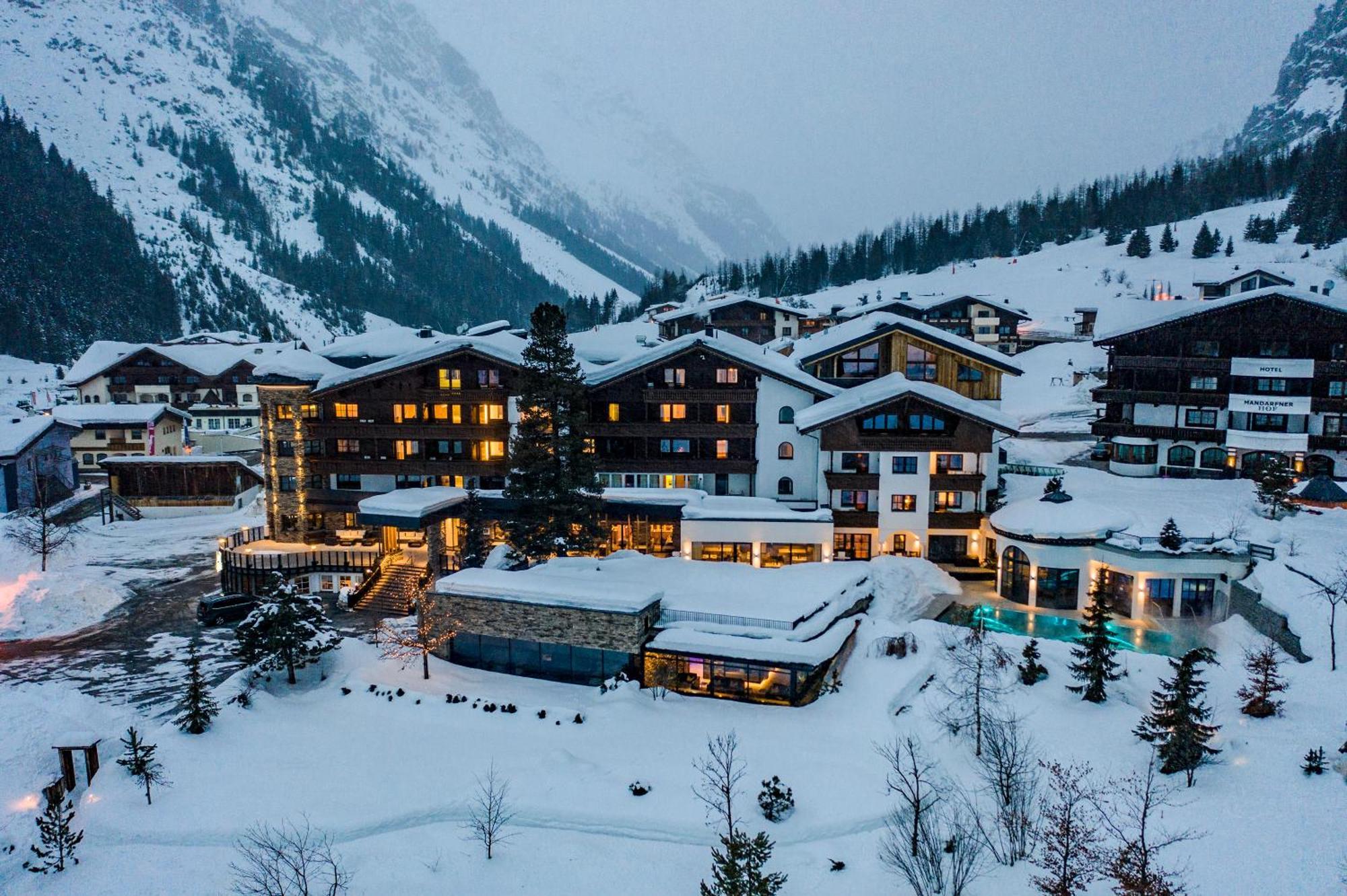 Verwoehnhotel Wildspitze Sankt Leonhard im Pitztal Ngoại thất bức ảnh