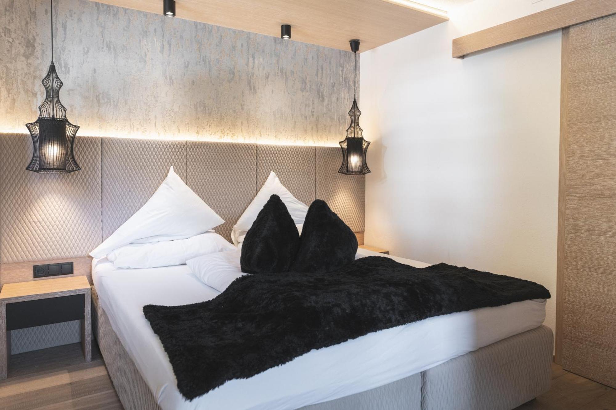 Verwoehnhotel Wildspitze Sankt Leonhard im Pitztal Ngoại thất bức ảnh
